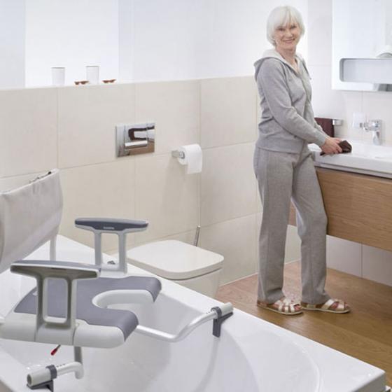 SEDILE GIREVOLE PER VASCA DA BAGNO - Invacare Aquatec Sorrento