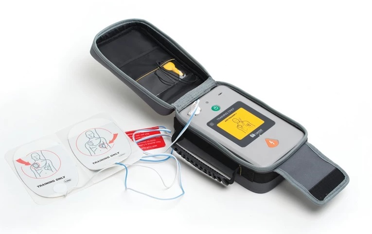 198-00150-defibrillatore-trainer-fr3-utilizzo