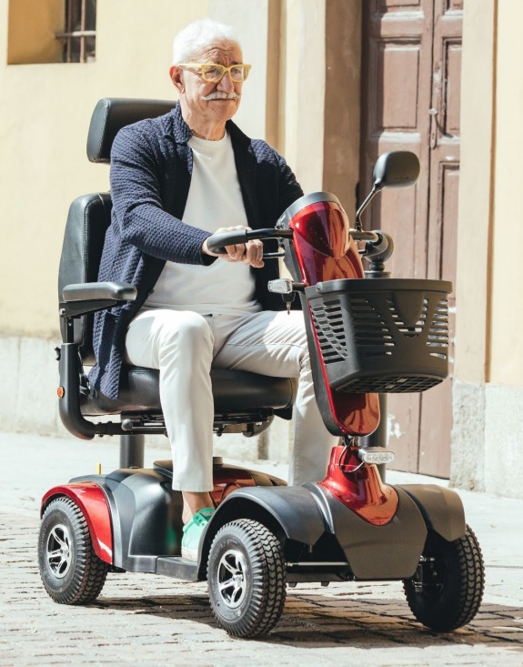 FALCON-scooter-elettrico-utilizzo.jpg