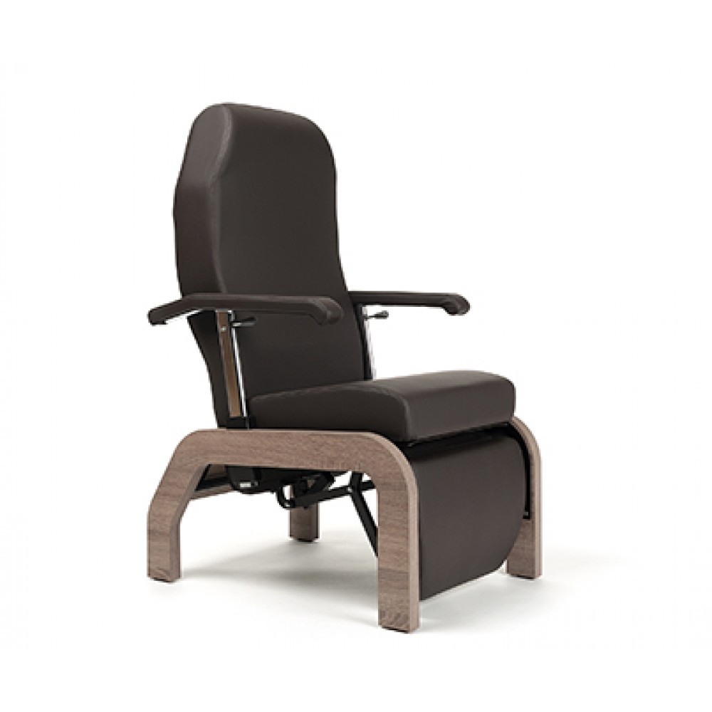 Poltrona relax per anziani e disabili con reclinazione manuale Vermeiren